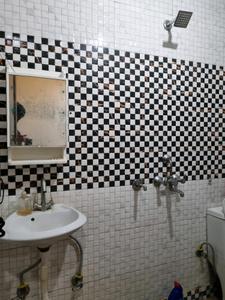 Bedroom Two Image of 675 Sq.ft 3 BHK Apartment / Flat for rent in Lord Krishna Apartment, Uttam Nagar New Delhi for Rs. 18000