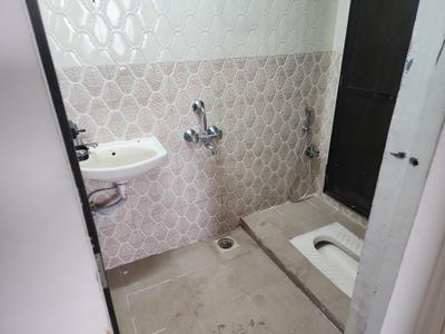 Image of 680 Sq.ft 1 BHK Apartment / Flat for rent in Sarah Continental Heights, Sewri, Mumbai for Rs. 40000