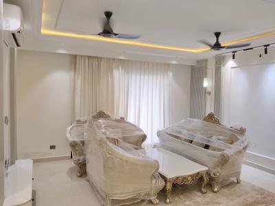 Living Room Image of 2500 Sq.ft 4 BHK Builder Floor for sale in Ansal Versalia, Sector 67 Gurgaon for Rs. 26500000