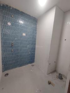 Bathroom Image of 650 Sq.ft 2 BHK Builder Floor for sale in Mayur Vihar Phase 1 New Delhi for Rs. 4500000