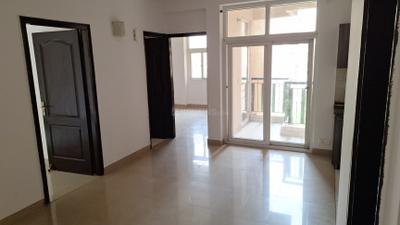 Living Room Image of 1015 Sq.ft 2.5 BHK Apartment / Flat for sale in Amrapali Princely Estate, Sector 76 Noida for Rs. 11000000