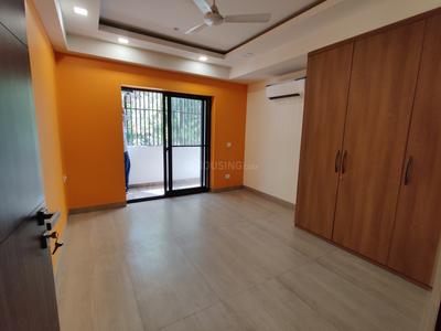 Bedroom Image of 2700 Sq.ft 4 BHK Builder Floor for sale in Karkardooma New Delhi for Rs. 55000000