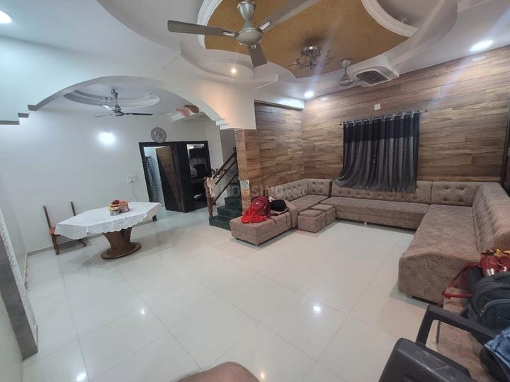 paras 2 bungalow bopal Main Image 1