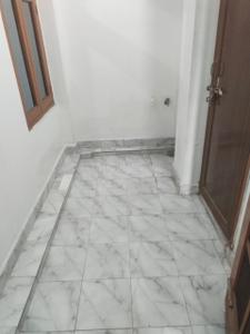 Bedroom Image of 1200 Sq.ft 2 BHK Builder Floor for rent in Gomti Nagar Lucknow for Rs. 18000