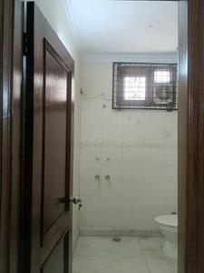 Common Bathroom Image of 1100 Sq.ft 3 BHK Builder Floor for sale in Kalkaji New Delhi for Rs. 6500000