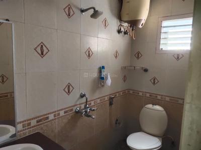 Image of 1250 Sq.ft 3 BHK Apartment / Flat for sale in Adyar, Chennai for Rs. 18000000