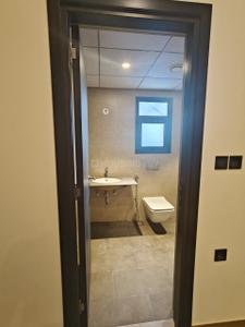 Bathroom Image of 1265 Sq.ft 3 BHK Apartment / Flat for sale in Provident Ecopolitan Phase 1, Huvinayakanahalli Bengaluru for Rs. 15000000