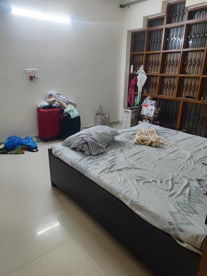 Block E, Sector 26 Bedroom 1