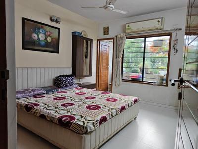 Bedroom Image of 2500 Sq.ft 4 BHK Penthouse for sale in Manjalpur Vadodara for Rs. 9000000