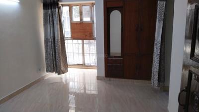 Bedroom Image of 1300 Sq.ft 3 BHK Apartment / Flat for rent in Jai Lakshmi Apartment, Patparganj New Delhi for Rs. 40000