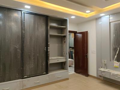 Bedroom Image of 2350 Sq.ft 4 BHK Builder Floor for sale in Rohini Extension New Delhi for Rs. 25000000