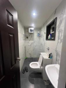 JP Iscon Park Bathroom One 3