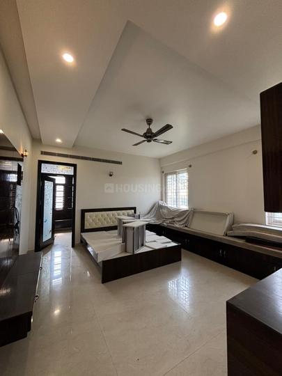 Thanushree Vanani Main Image 1