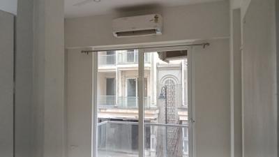 Bedroom Image of 1205 Sq.ft 3 BHK Builder Floor for rent in Signature Global City 92, Sector 92 Gurgaon for Rs. 27500
