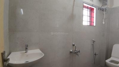 Bathroom Image of 500 Sq.ft 1 BHK Builder Floor for rent in Devarachikkana Halli Bengaluru for Rs. 17000
