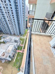 Balcony Image of 1200 Sq.ft 3 BHK Apartment / Flat for rent in Amrapali Dream Valley 2, Noida Extension Greater Noida for Rs. 22000