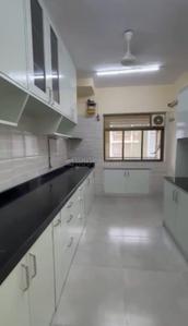 Kitchen Image of 1300 Sq.ft 3 BHK Apartment / Flat for rent in Andheri West Mumbai for Rs. 140000