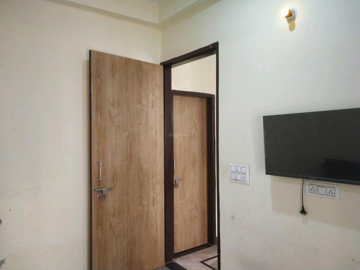 Rajendra Park, Sector 105 Main Image 1