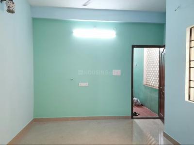 Hall Image of 570 Sq.ft 1 BHK Apartment / Flat for rent in Ramapuram Chennai for Rs. 15000