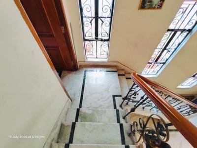 Balcony Image of 3500 Sq.ft 4 BHK Villa for sale in Patuli Kolkata for Rs. 18000000
