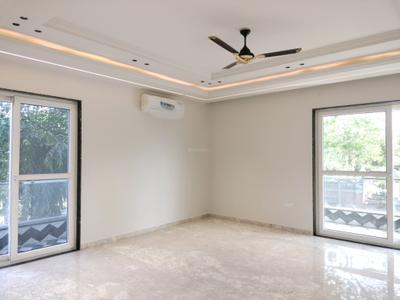 Living Room Image of 5400 Sq.ft 4 BHK Builder Floor for sale in Sector 17 Faridabad for Rs. 50000000