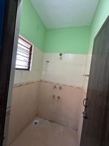Bathroom Image of 444 Sq.ft 1 BHK Apartment / Flat for sale in TNHB MIG Plot, Sholinganallur Chennai for Rs. 2500000