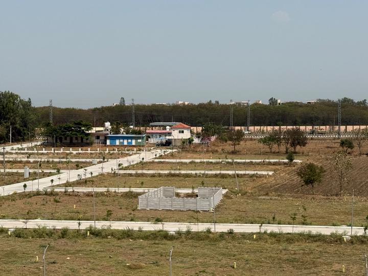 Landlord plot Main Image 1