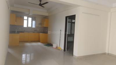 Living Room Image of 1600 Sq.ft 3 BHK Apartment / Flat for rent in Today Kings Park, Omega IV Greater Noida for Rs. 25000