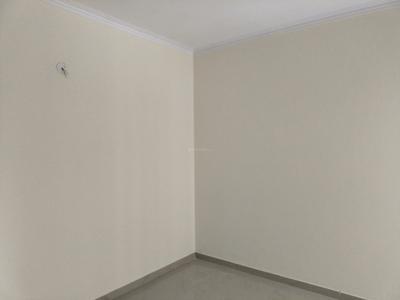 Bedroom Image of 1100 Sq.ft 2.5 BHK Apartment / Flat for sale in Amrapali Verona Heights, Noida Extension Greater Noida for Rs. 7912400