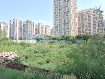 Image of 900 Sq.ft Residential Plot / Land for sale in Sector 76, Noida for Rs. 16100000