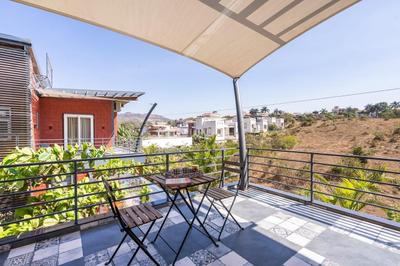 Balcony Image of 3200 Sq.ft 6 BHK Villa for sale in Brookside The Well Being Habitat, Parshwapuram Lonavala for Rs. 59000000