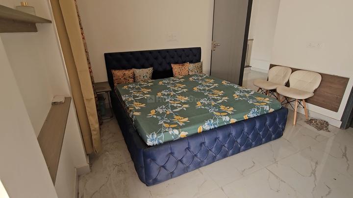 Dbali white house Bedroom 1