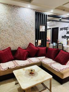 Hall Image of 2050 Sq.ft 3 BHK Apartment / Flat for sale in Panchsheel Pratishtha, Sector 75 Noida for Rs. 29800000