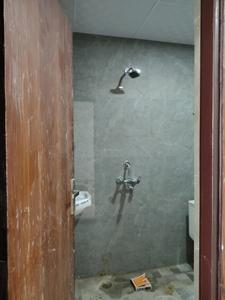 Common Bathroom Image of 1019 Sq.ft 2 BHK Apartment / Flat for sale in Vyam Metro Apartments, Noida Extension Greater Noida for Rs. 4052000
