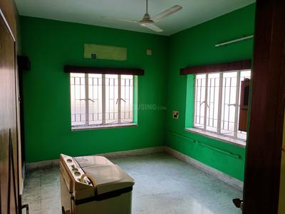 Bedroom Image of 700 Sq.ft 2 BHK Apartment / Flat for sale in Tollygunge Kolkata for Rs. 5600000