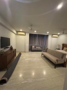 Bedroom Image of 8000 Sq.ft 8 BHK Independent House for sale in New Friends Colony New Delhi for Rs. 670000000
