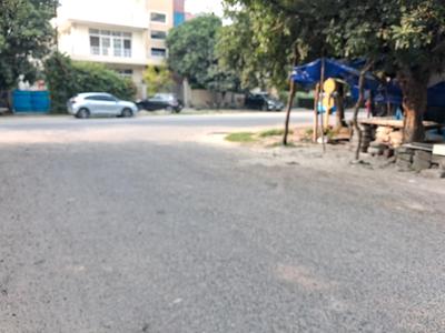 Image of 450 Sq.ft Residential Plot / Land for sale in Sector 93B, Noida for Rs. 130000000