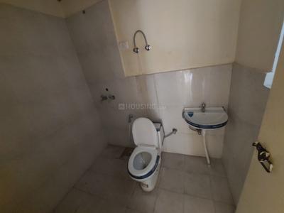 Bathroom Image of 754 Sq.ft 3 BHK Apartment / Flat for sale in Pyramid Altia, Sector 70 Gurgaon for Rs. 8900000