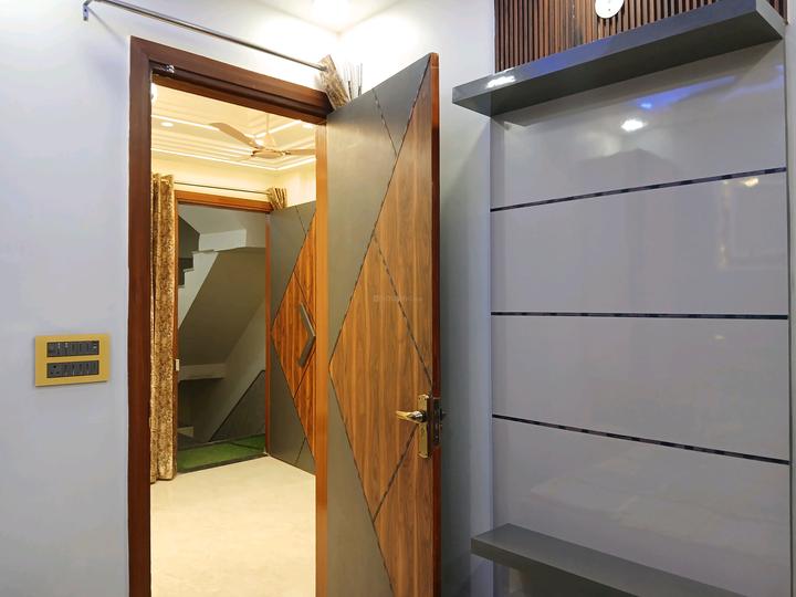 Bhagwati Garden, Dwarka Mor Bedroom One 1