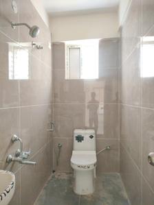 Common Bathroom Image of 1125 Sq.ft 2 BHK Apartment / Flat for sale in Habulus Oakshine, Electronic City Phase 2 Bengaluru for Rs. 5737500