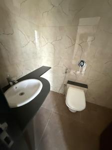 Bathroom Image of 1015 Sq.ft 2 BHK Apartment / Flat for rent in VJ Yashwin Orizzonte Phase 1, Chokhi Dhani Pune for Rs. 38000