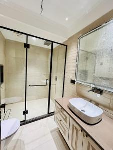 Image of 3600 Sq.ft 4 BHK Builder Floor for sale in Unitech Nirvana Country, Sector 50, Gurgaon for Rs. 38900000