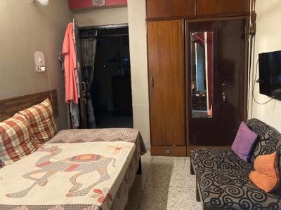 Bedroom Image of 696 Sq.ft 2 BHK Apartment / Flat for sale in Alipore Kolkata for Rs. 4500000