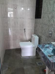 Bathroom Image of 850 Sq.ft 2 BHK Apartment / Flat for sale in Gee Cee Aspira 206, Panvel Navi Mumbai for Rs. 12900000