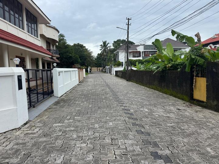 Elamkulam Main Image 1