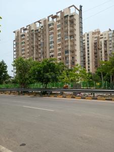 Image of 1600 Sq.ft 3 BHK Apartment / Flat for sale in Shiv The Ozone Park Apartments, Sector 86, Faridabad for Rs. 12700000