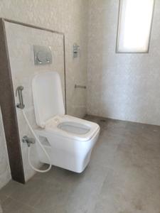 Common Bathroom Image of 1870 Sq.ft 3 BHK Apartment / Flat for sale in Kharghar Navi Mumbai for Rs. 29000000