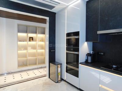 Bedroom Image of 4590 Sq.ft 4 BHK Builder Floor for sale in Vasant Vihar New Delhi for Rs. 270000000
