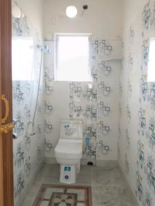 Common Bathroom Image of 1150 Sq.ft 3 BHK Apartment / Flat for sale in Pancha Sayar Kolkata for Rs. 4400000