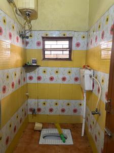Bathroom Image of 990 Sq.ft 4 BHK Independent House for sale in Belghoria Kolkata for Rs. 6500000